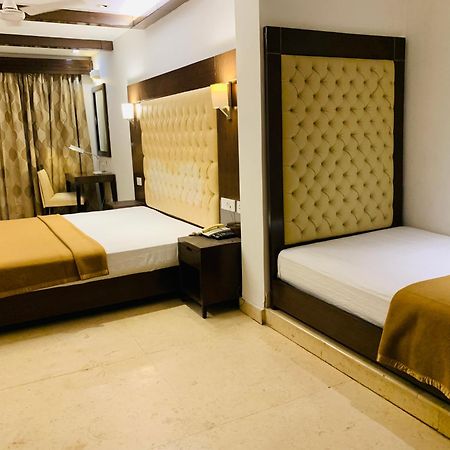Metropolis Tourist Home Paharganj New Delhi Exteriör bild