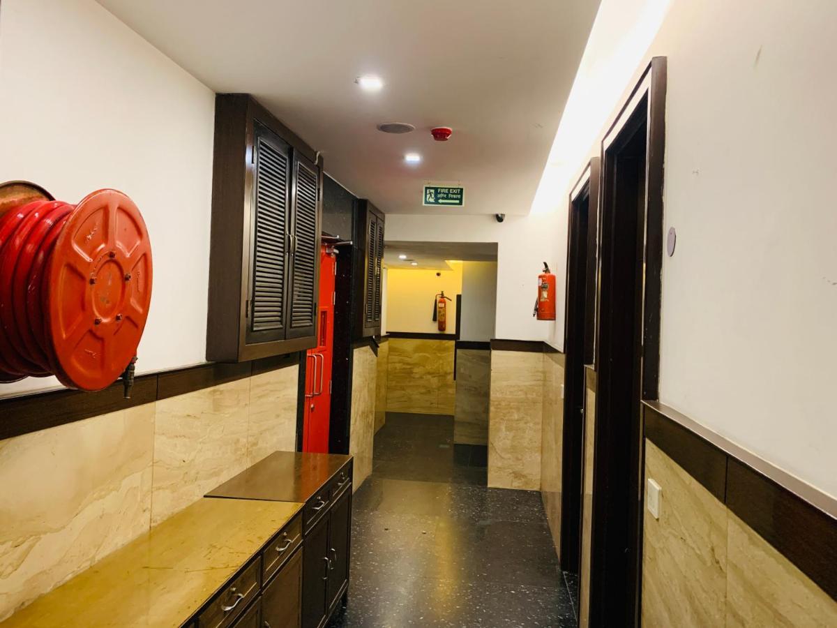 Metropolis Tourist Home Paharganj New Delhi Exteriör bild