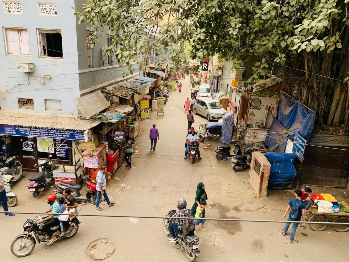 Metropolis Tourist Home Paharganj New Delhi Exteriör bild