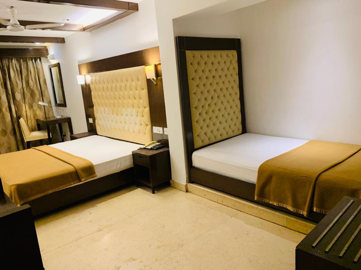 Metropolis Tourist Home Paharganj New Delhi Exteriör bild